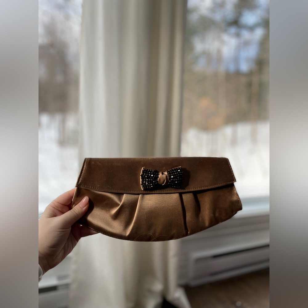 Le Chateau Clutch Purse